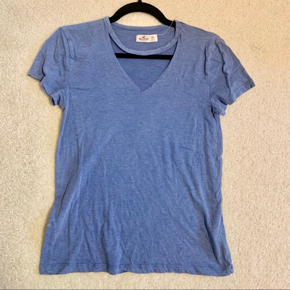 Hollister cut out tee